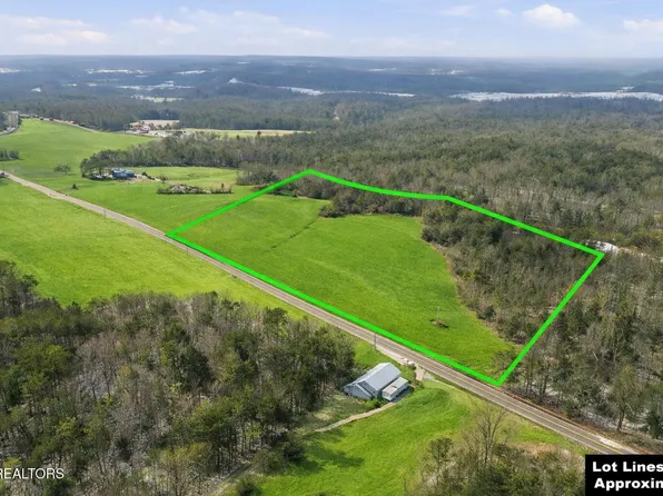 Highway 62, Deer Lodge, TN 37726