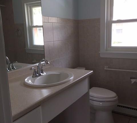 4th image of 660C Plymouth Dr #100C