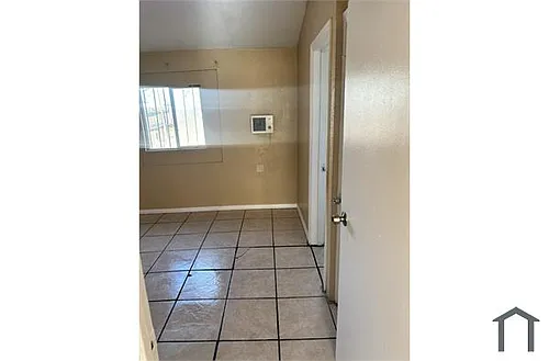 1118 Laurel Ave Photo 1