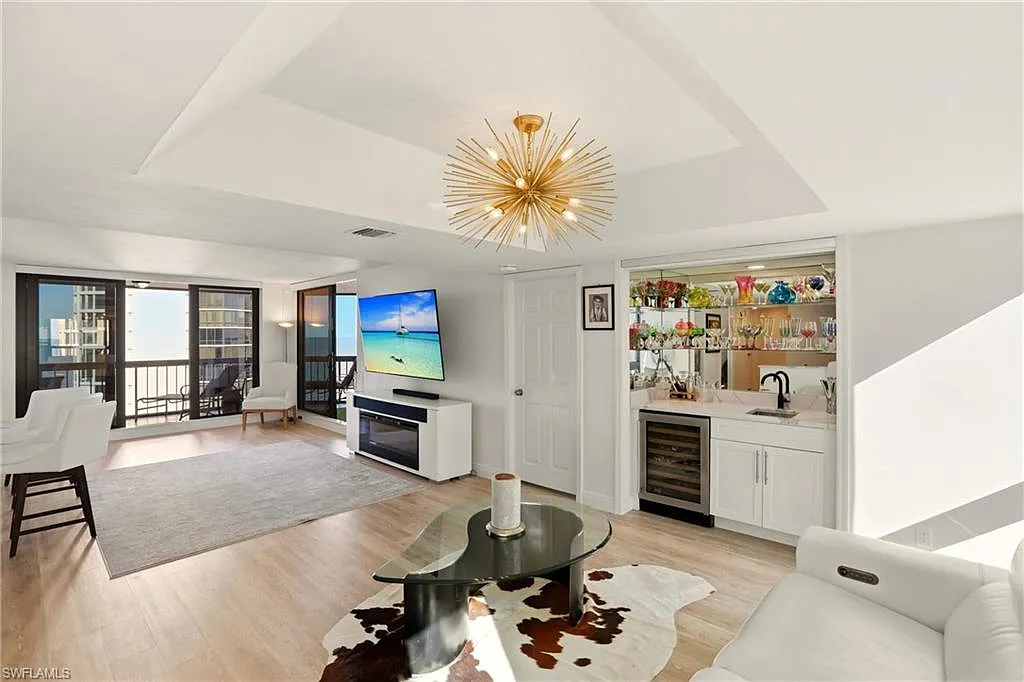 2 bed, 2.0 bath, 1671 sqft, $15,000 — Photo 3