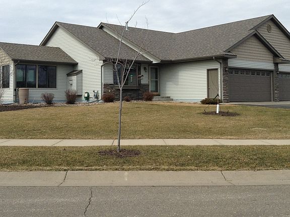 2nd image of 929 Fairchild Dr