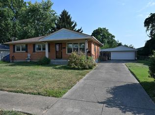 6102 Culloden Dr, Louisville, KY 40258