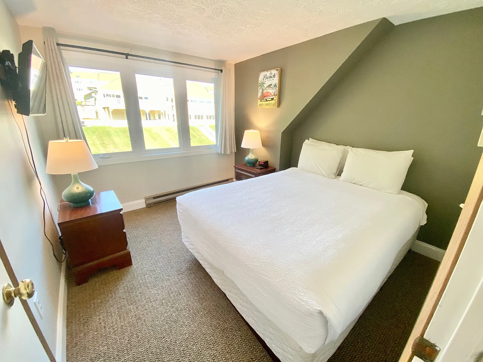2 bed, 1260 sqft, $1,900 — Photo 3