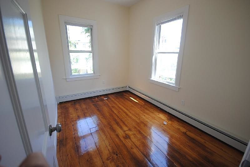 2nd image of 150 Bennington St