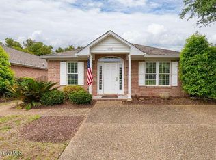 405 Mansfield Pkwy UNIT F, Morehead City, NC 28557
