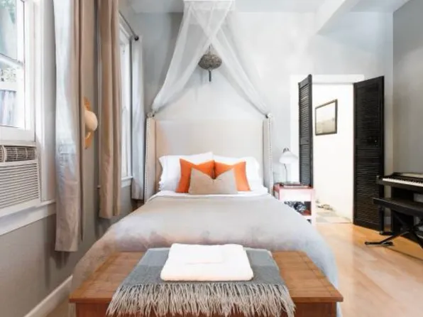 (undisclosed Address), Los Angeles, CA 90026