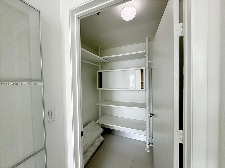92 SW 3rd St #3912 — Photo 20
