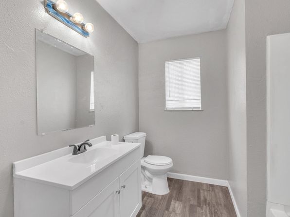 fresno-california-2059450172 picture