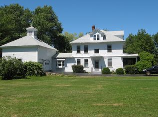 19 Depot Rd, New Durham, NH 03855