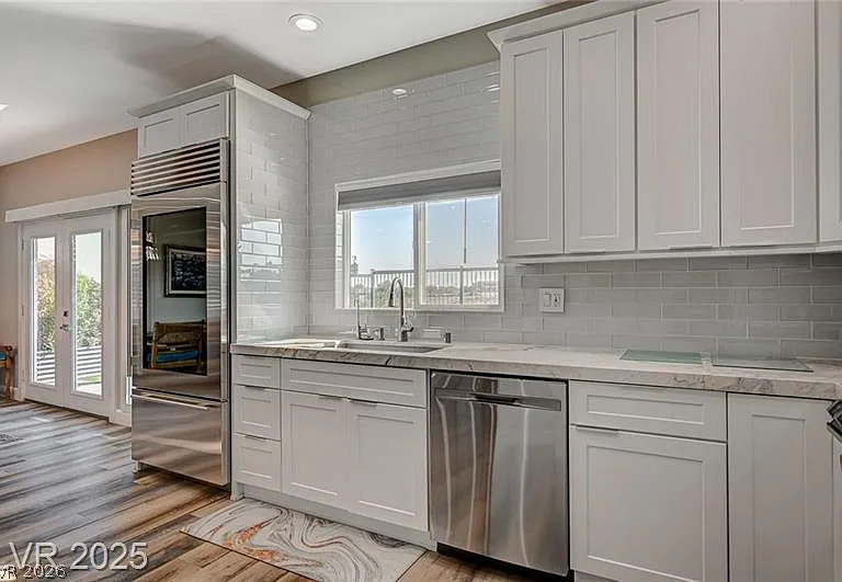 10509 India Hawthorn Ave — Photo 9