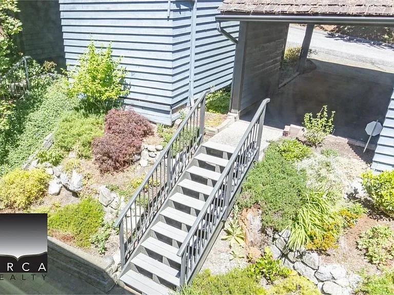 885 Frederick Rd — Photo 35