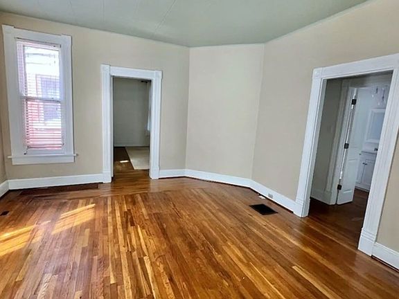 2nd image of 448 Ward Ave