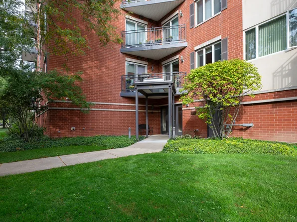 (undisclosed Address), Evanston, IL 60201