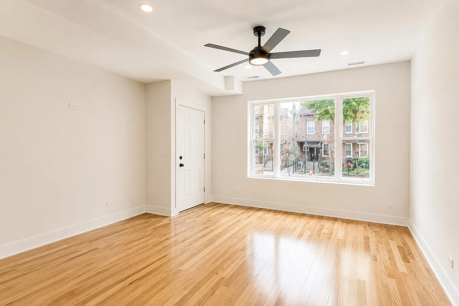 2 bed, 1100 sqft, $3,000 — Photo 3