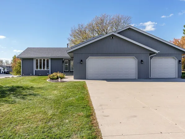4558 Hampstead Pl, Loves Park, IL 61111
