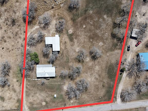 2nd image of 112 Baldwin Ave