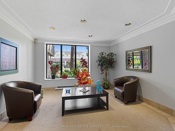 4th image of 6720 Glen Erin Dr #904