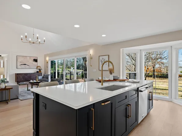 1114 Chickasaw Dr, Brentwood, TN 37027