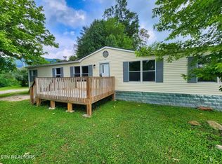 106 Delap Ln, La Follette, TN 37766