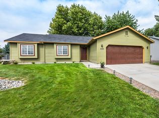 405 Summit Ave, Middleton, ID 83644