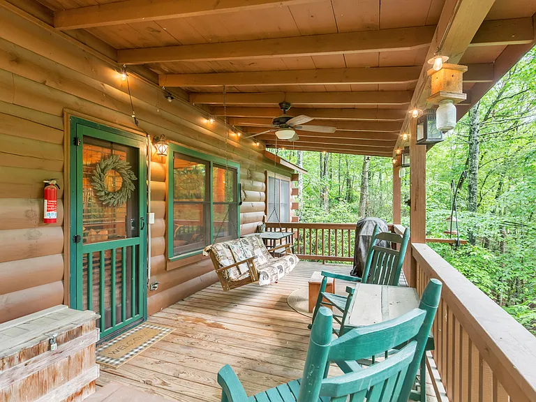 9 Briar Creek Rd — Photo 28