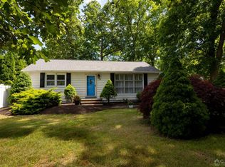11 S Shore Blvd, Monroe Township, NJ 08831