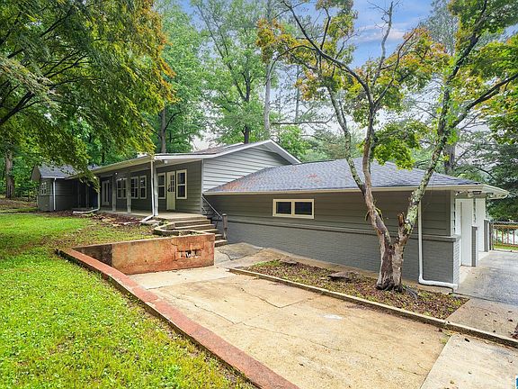 3rd image of 6385 Ransom Rd