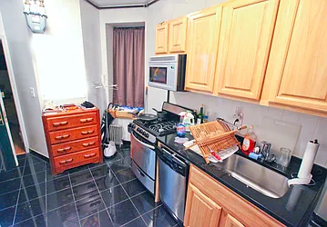 Rented by Jonis Realty