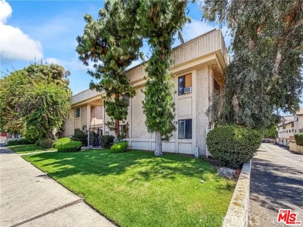 9834 Sepulveda Blvd Unit 102, North Hills, CA 91343