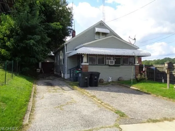 2174 Manchester Rd, Akron, OH 44314