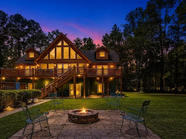 184 Hidden Cove Ln, Ridgeville, SC 29472