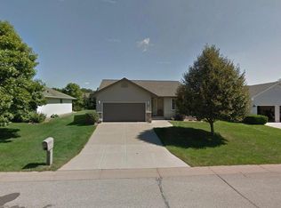 3427 E Meadows Pl, Eau Claire, WI 54701