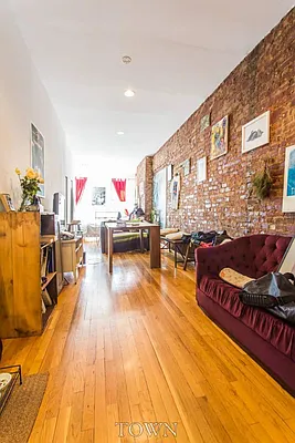 Rented by Town Residential | media 8