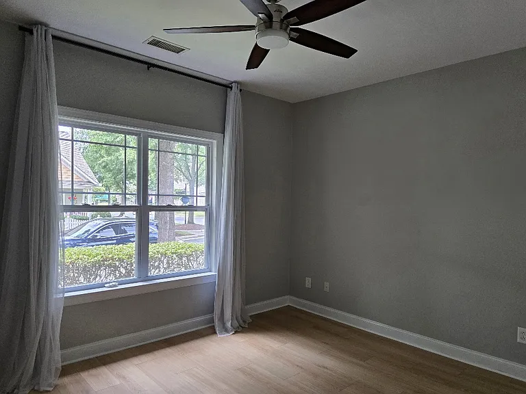 8014 Ladys Secret Dr — Photo 20