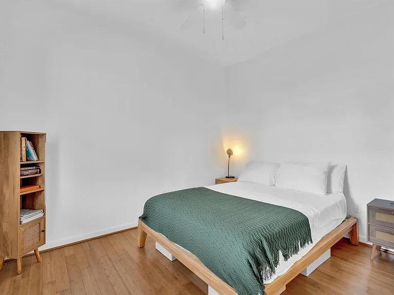 8025 NW 127th Ln #4-C — Photo 7