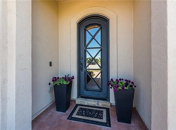 3rd image of 205 Majestic Arroyo Way
