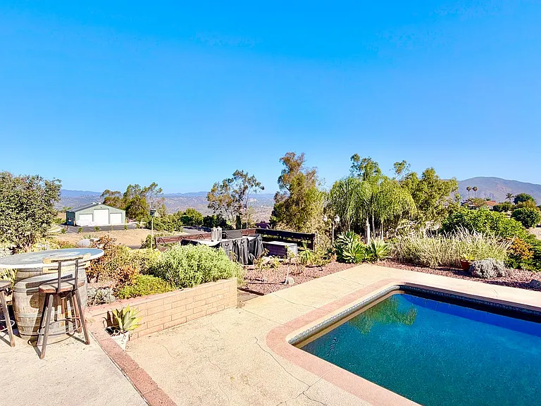 1509 Macadamia Dr — Photo 18
