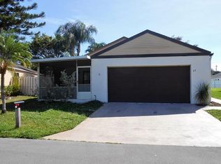 37 Paxford Ln, Boynton Beach, FL 33426