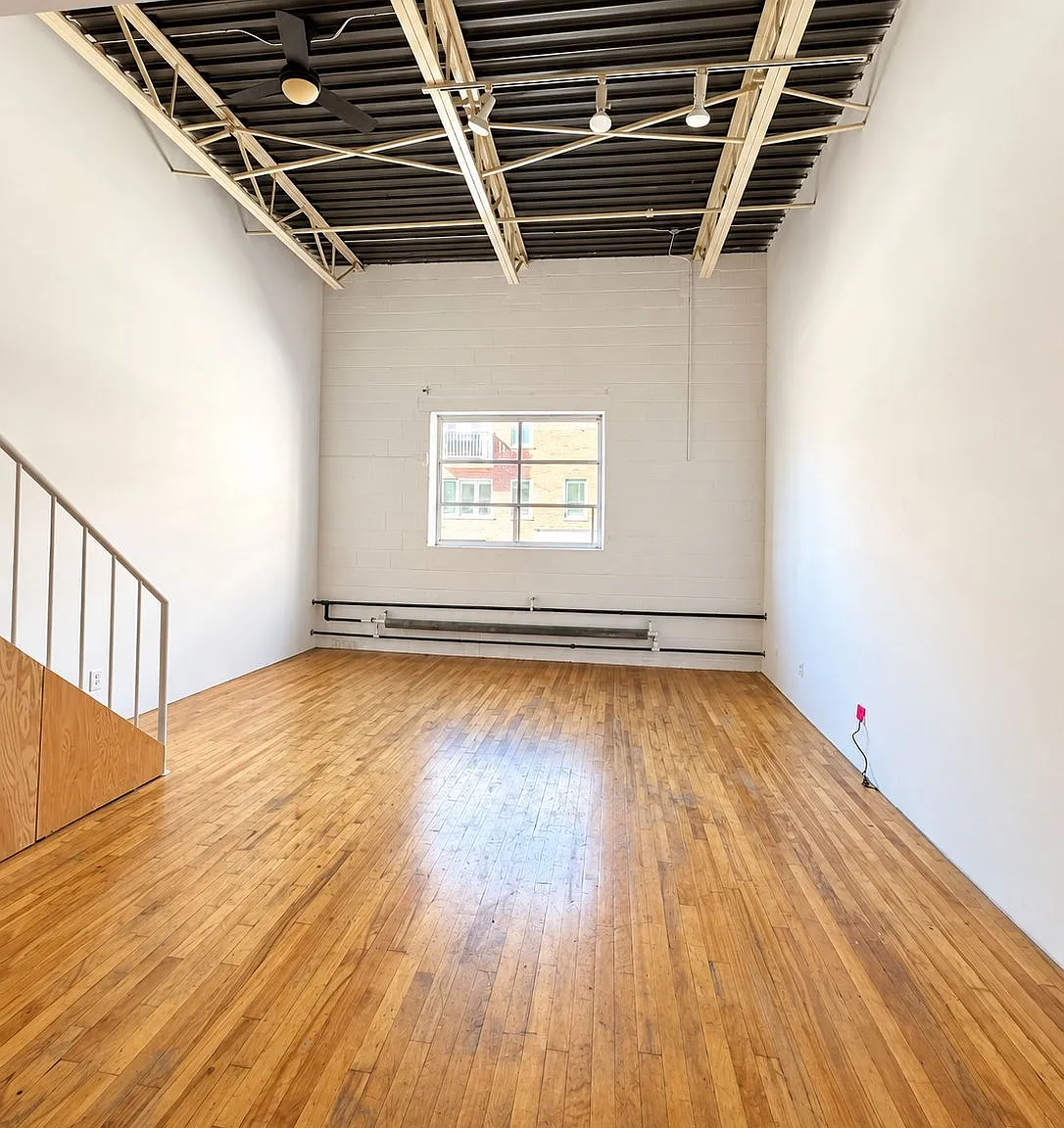 1 bed, $2,700 — Photo 4