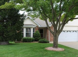 3170 Country Bluff Dr, Saint Charles, MO 63301