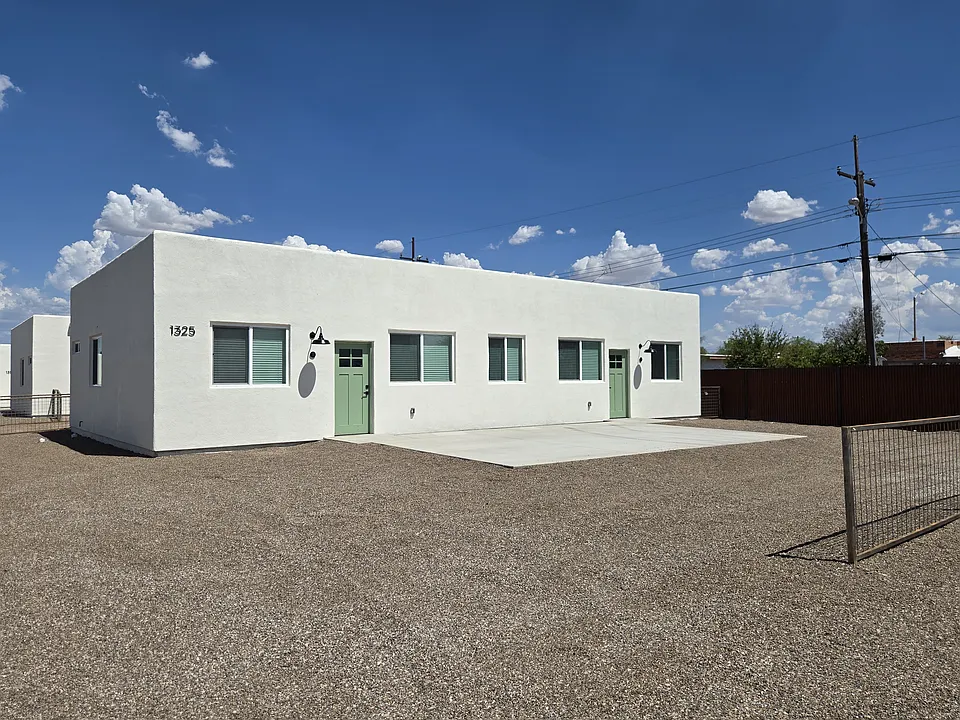 1325 W Speedway Blvd #1