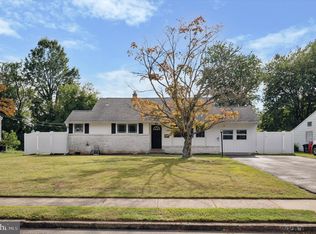 724 Cypress Rd, Warminster, PA 18974