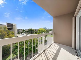 7920 Camino Real #404, Miami, FL 33143