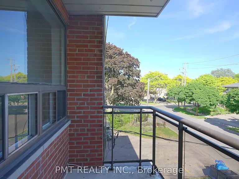 137 Brookhaven Dr #7 — Photo 23