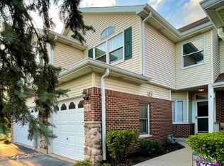 5128 Deblin Ln, Oak Lawn, IL