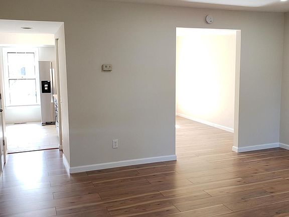 2nd image of 9310 Frostburg Way