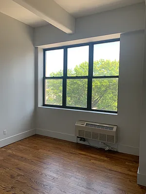 Rented by City Vista Inc | media 7