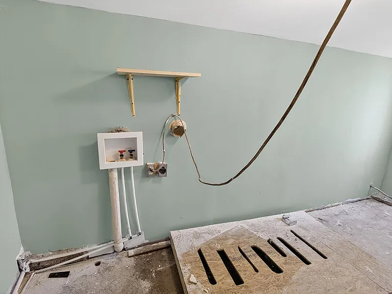 216 Rollins St — Photo 15
