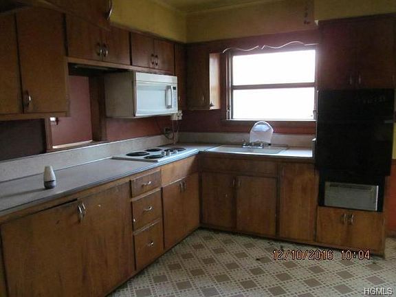5th image of 24 Vogel Way
