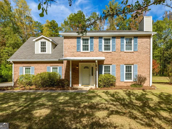 107 Magnolia Dr, Tyrone, GA 30290